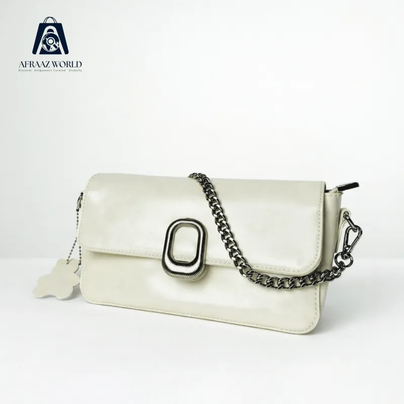 ChainAura Luxe Shoulder Bag