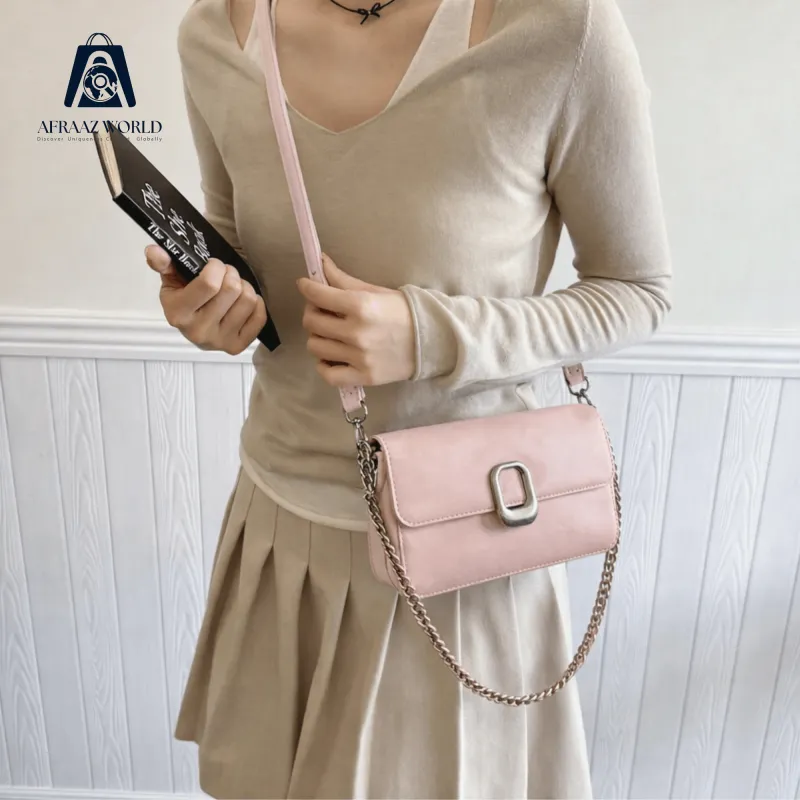 ChainAura Luxe Shoulder Bag